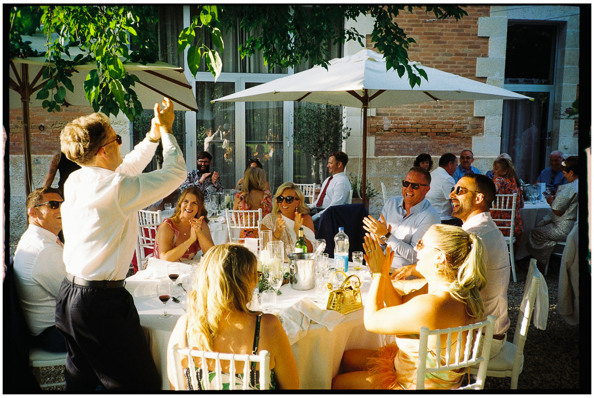 FRANCE WEDDING ON ANALOGUE FILM CHATEAU DE LA VALOUZE 043 FRANCE WEDDING ON ANALOGUE FILM CHATEAU DE LA VALOUZE 043